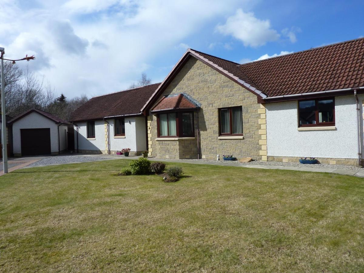Inverness. Private Double Room With En Suite. Room Only. Экстерьер фото